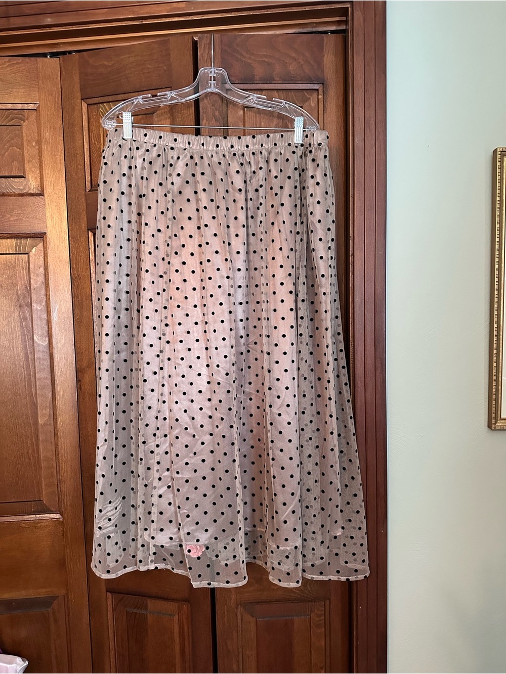 Anne Klein 1X Women’s Beige Polka Dot Midi Skirt NWT Glamorous or funky.